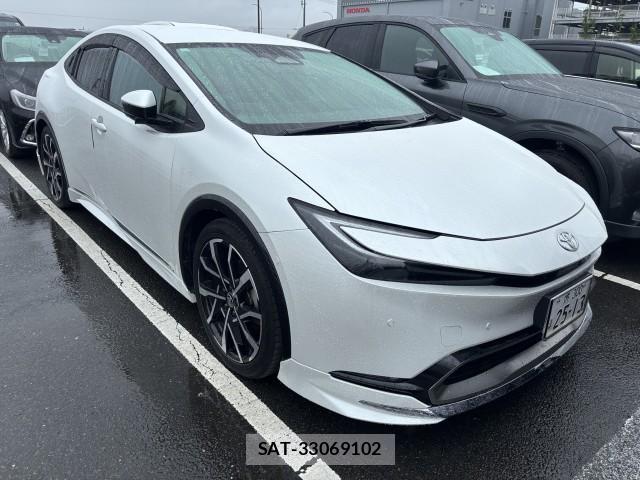 Toyota PRIUS 2023-11 7961197-1
