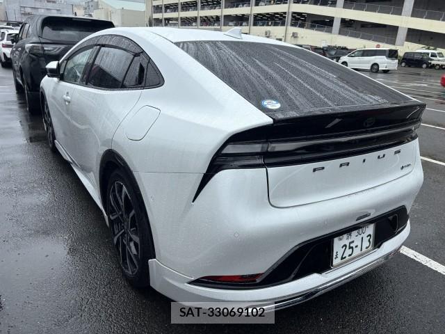 Toyota PRIUS 2023-11 7961197-5