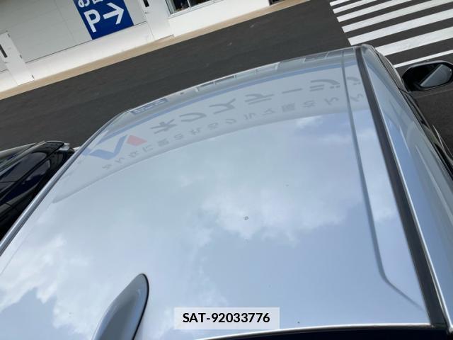 Toyota PRIUS 2016-03 7961782-12