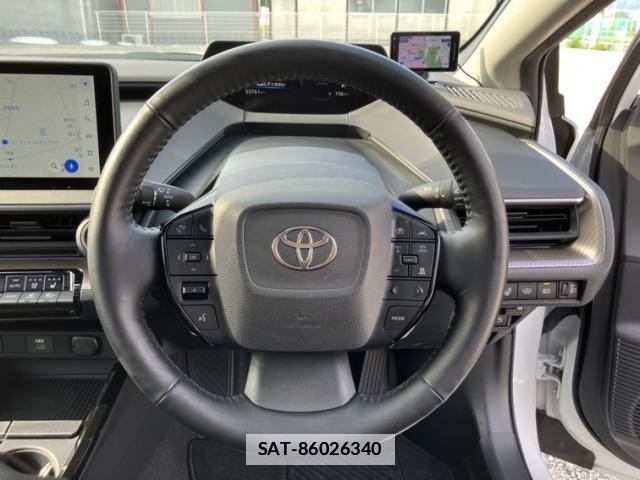 Toyota PRIUS 2023-03 7961934-13