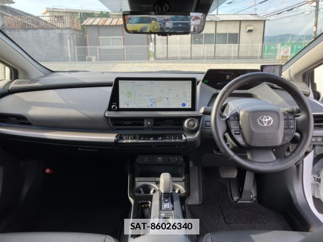 Toyota PRIUS 2023-03 7961934-2