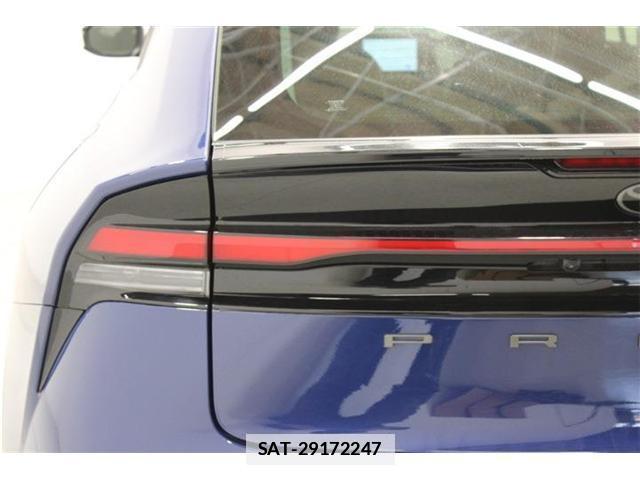 Toyota PRIUS 2023-06 7962328-19