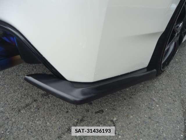 Toyota PRIUS 2011-03 7962673-17