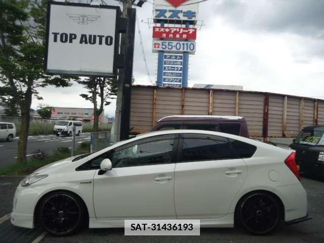 Toyota PRIUS 2011-03 7962673-4