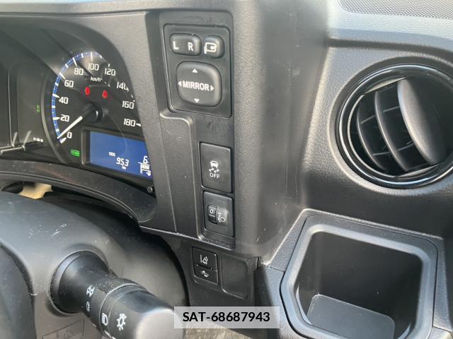 Toyota PROBOX 2025-09 7960645-17