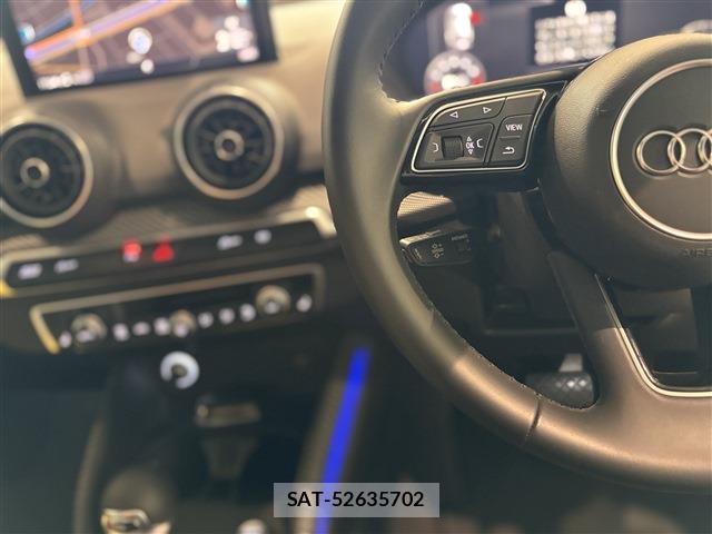 Audi Q2 2018-10 7960006-16