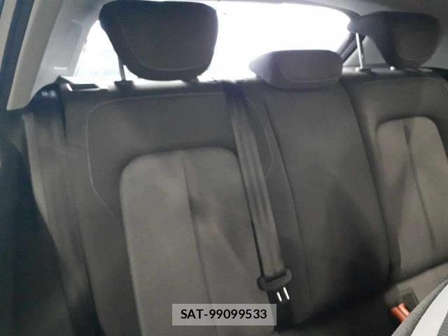 Audi Q2 2018-01 7960845-4