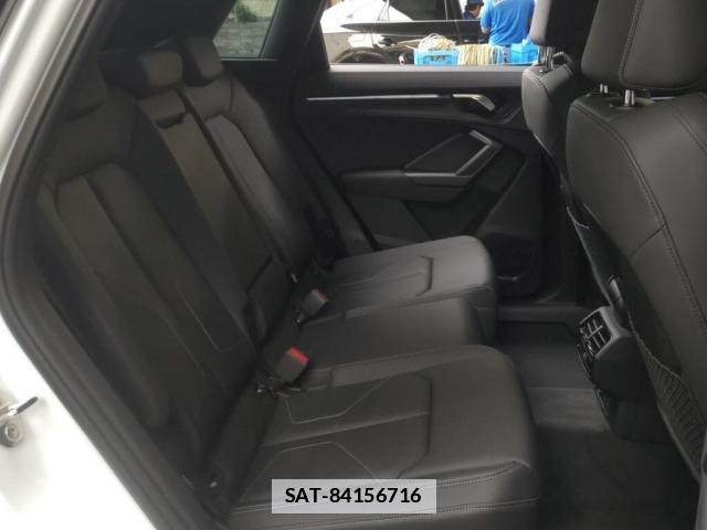 Audi Q3 2024-03 7961705-5