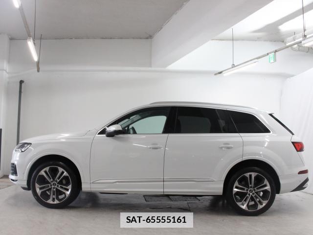 Audi Q7 2020-08 7960014-4