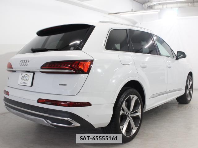 Audi Q7 2020-08 7960014-7
