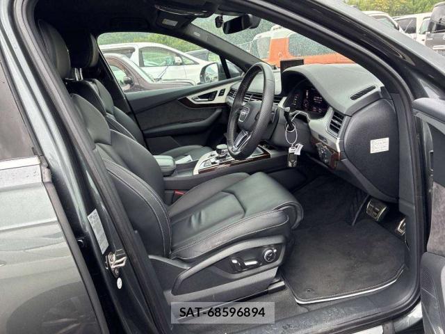 Audi Q7 2017-06 7961477-3