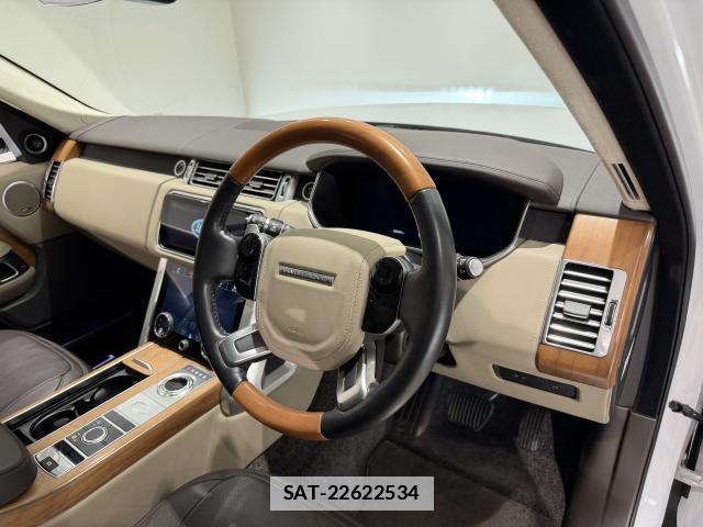 Land Rover RANGE ROVER 2022-02 7962036-3