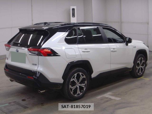 Toyota RAV4 PHV 2022-04 7960850-3