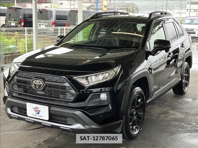 Toyota RAV4 2021-08 7959396-13