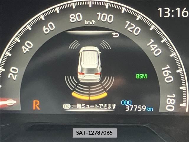 Toyota RAV4 2021-08 7959396-5