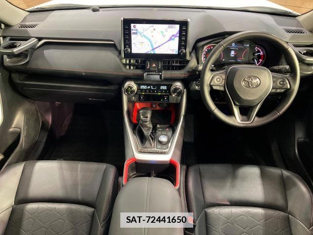 Toyota RAV4 2022-09 7959435-1