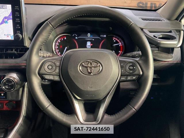 Toyota RAV4 2022-09 7959435-7