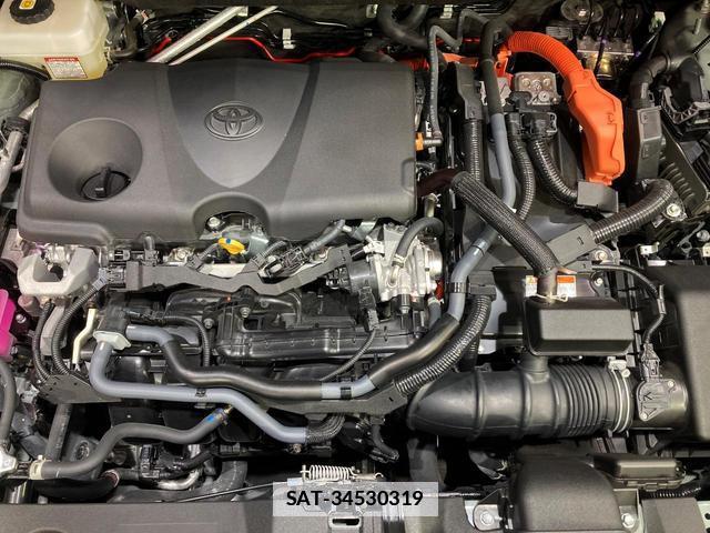 Toyota RAV4 2024-11 7959438-17
