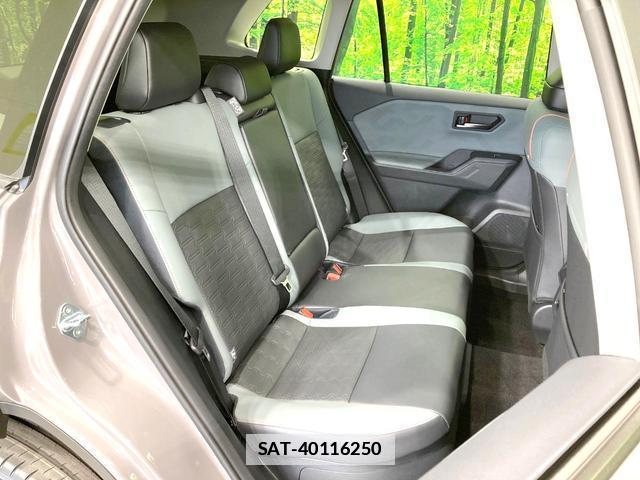 Toyota RAV4 2026-05 7959791-8