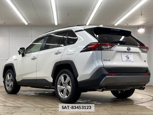 Toyota RAV4 2019-06 7960040-15