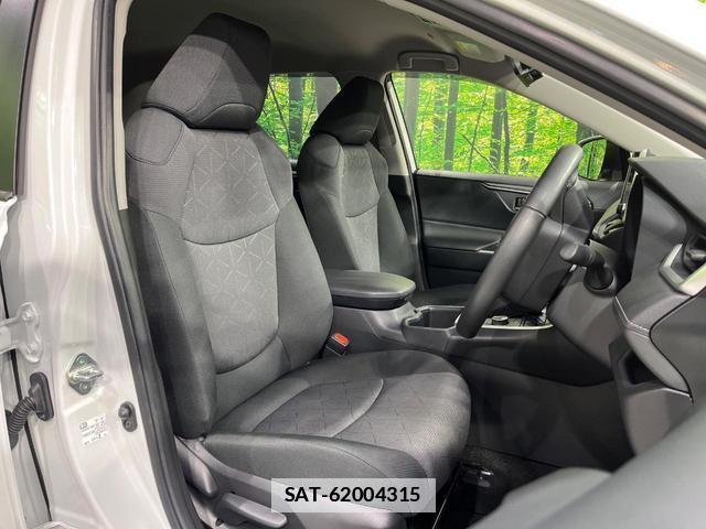 Toyota RAV4 2024-06 7960766-7