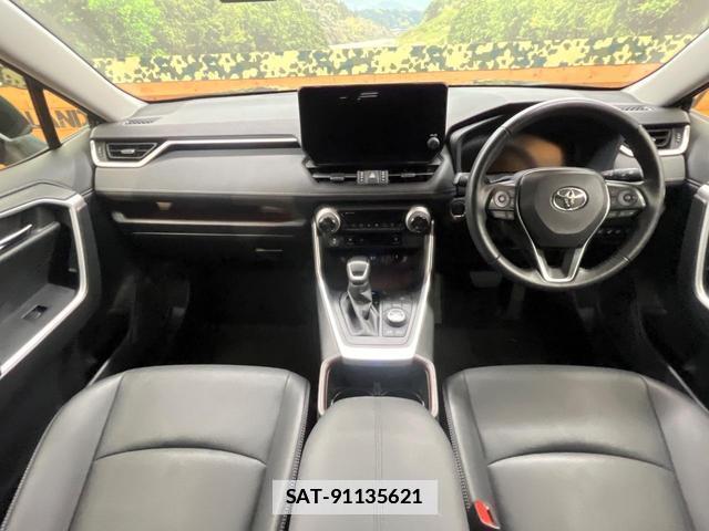 Toyota RAV4 2023-10 7961653-1