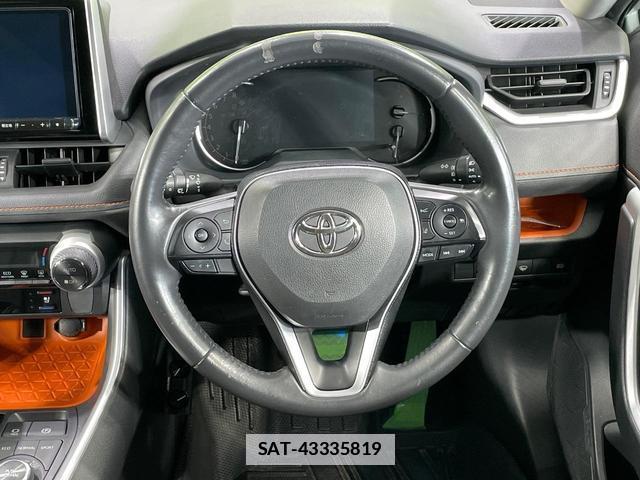 Toyota RAV4 2019-06 7962561-10