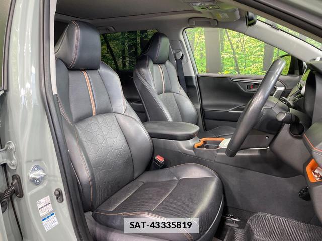 Toyota RAV4 2019-06 7962561-7