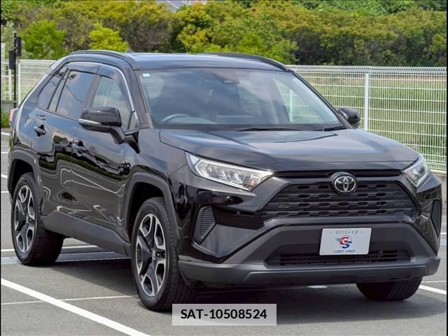 Toyota RAV4 2023-06 7963094-14