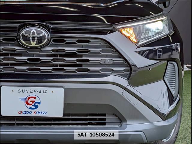 Toyota RAV4 2023-06 7963094-19