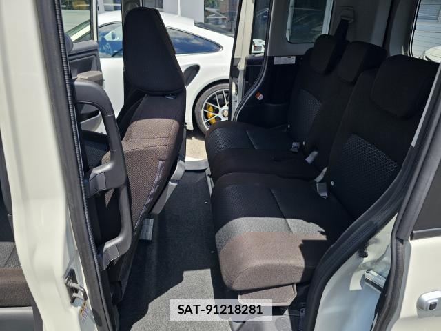 Toyota ROOMY 2023-07 7960613-7