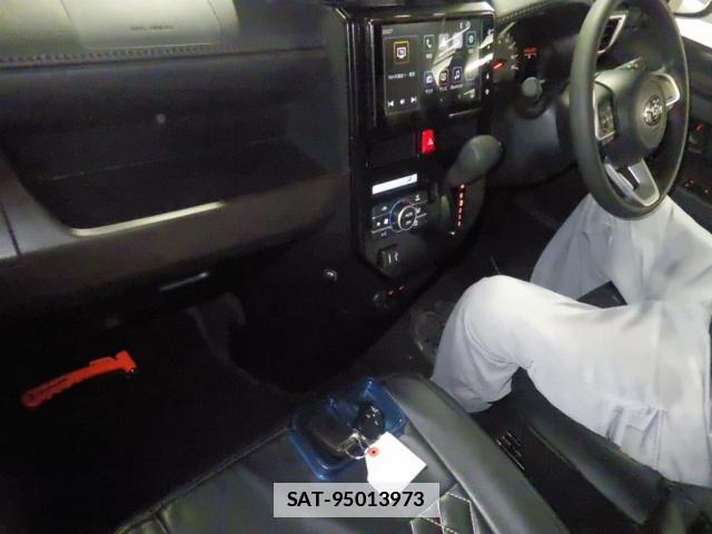 Toyota ROOMY 2025-03 7961711-2