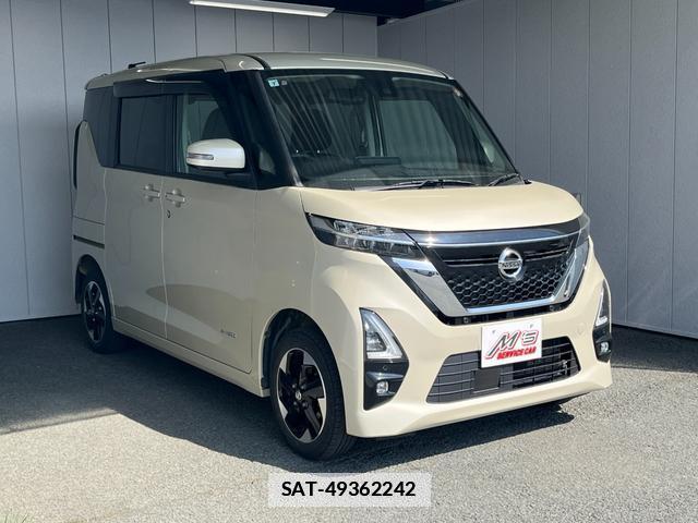 Nissan ROOX 2021-07 7959979-1