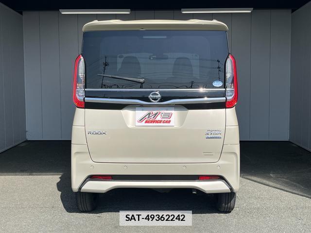 Nissan ROOX 2021-07 7959979-9