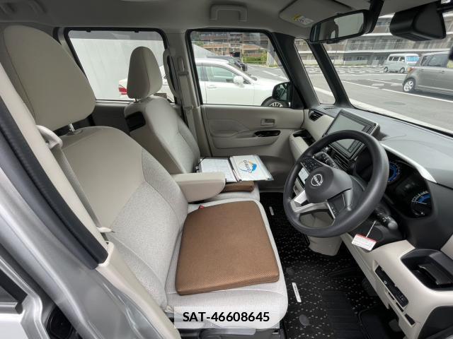 Nissan ROOX 2025-04 7960468-5