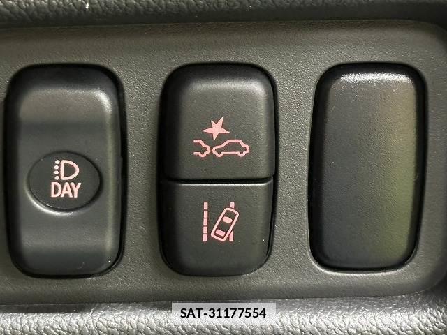 Mitsubishi RVR 2024-07 7961998-5