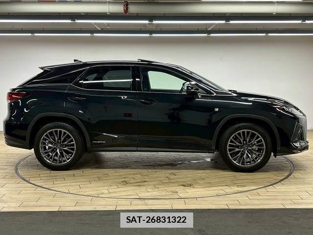 Lexus RX 2020-01 7960058-17