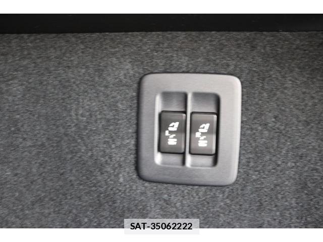 Lexus RX 2020-02 7960213-13