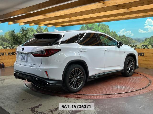 Lexus RX 2017-06 7961672-16