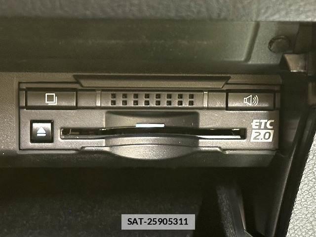 Lexus RX 2017-05 7961992-14