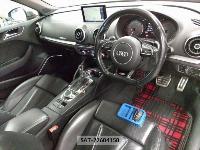 Audi S3 2016-02 7960851-2