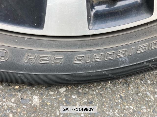 Toyota SAI 2015-06 7960088-5
