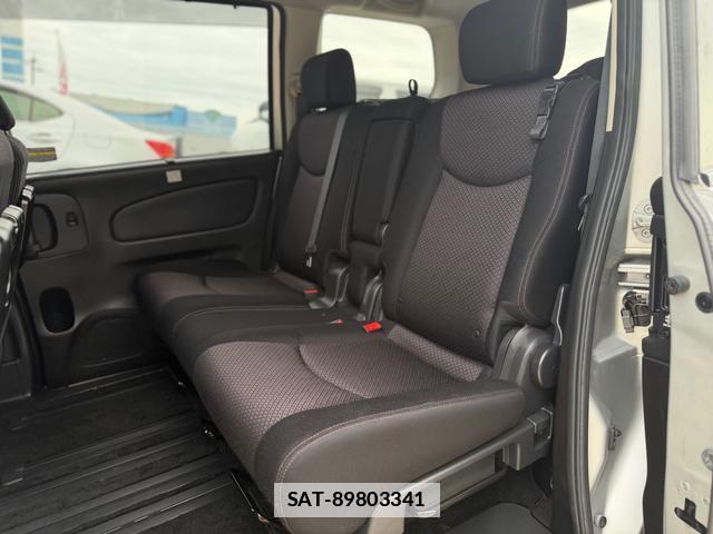 Nissan SERENA 2013-06 7959903-15