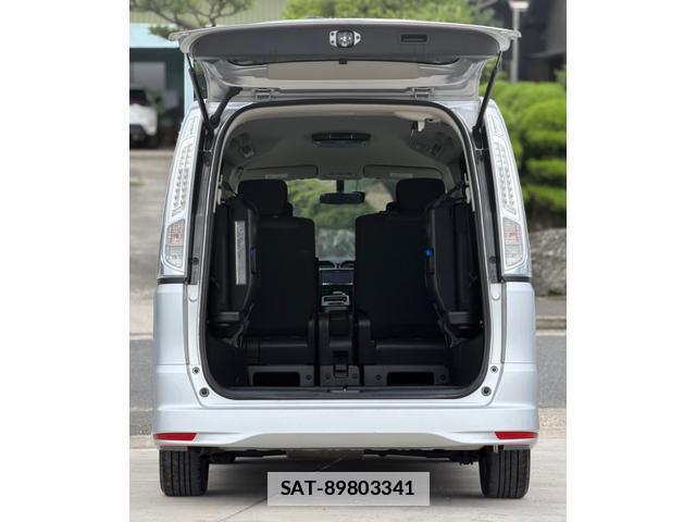 Nissan SERENA 2013-06 7959903-6