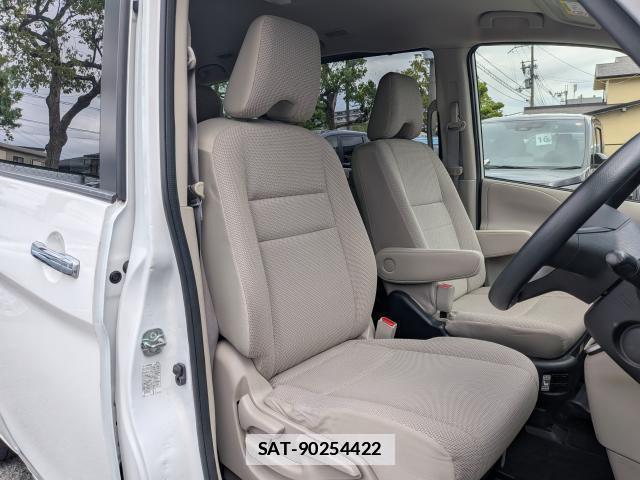 Nissan SERENA 2019-03 7961513-11