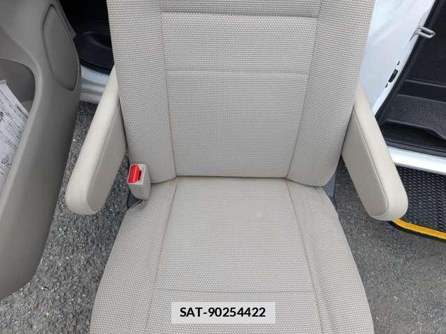 Nissan SERENA 2019-03 7961513-3