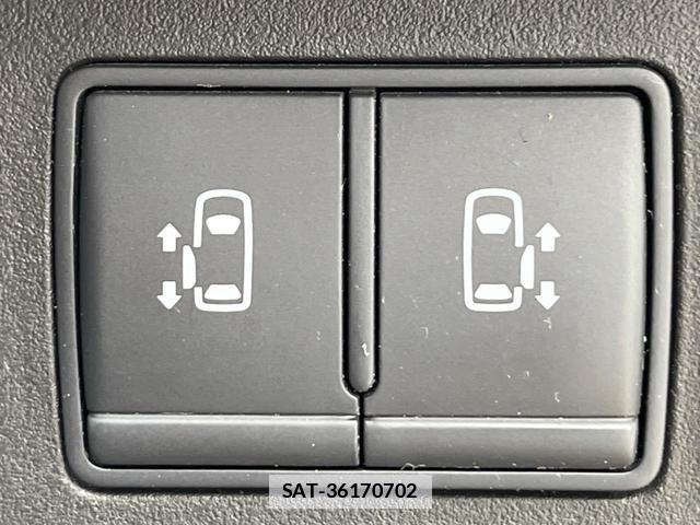 Nissan SERENA 2013-10 7962275-4