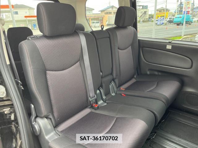 Nissan SERENA 2013-10 7962275-9