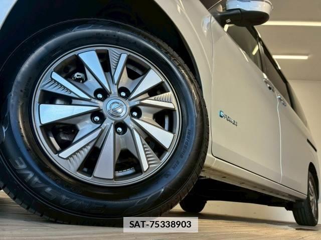 Nissan SERENA 2018-10 7963076-18