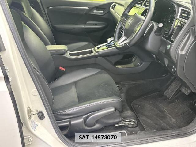 Honda SHUTTLE 2015-06 7962836-3